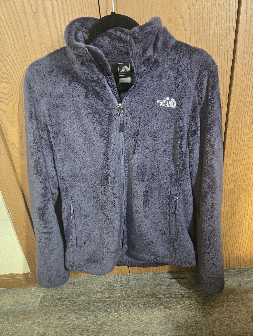 THE NORTH FACE Women's Osito Full Zip Fleece Jacket